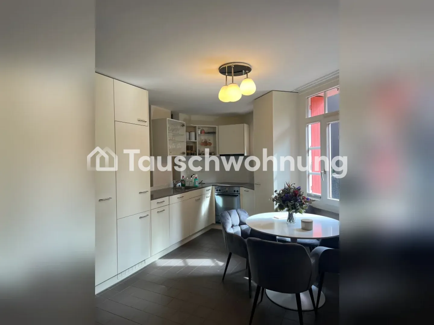 Ampio appartamento di 1,5 locali (66m2) a Tiefenbrunnen in scambio - Foto 1 di 7