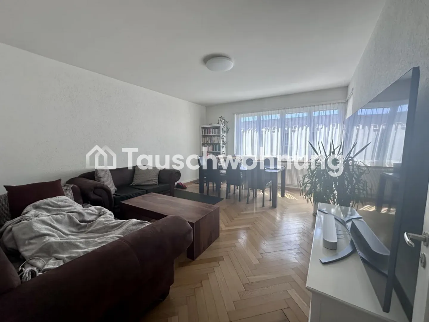 Appartamento affascinante 3.5 stanze nel quartiere 4 da scambiare - Foto 1 di 11