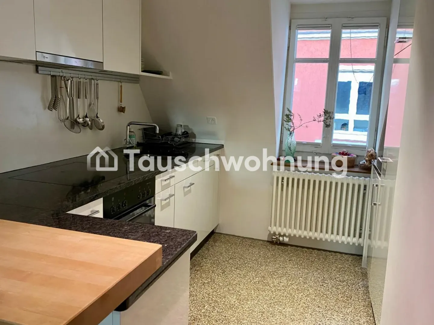 Exchange 3.5-room apartment with private rooftop terrace - Photo 1 of 4