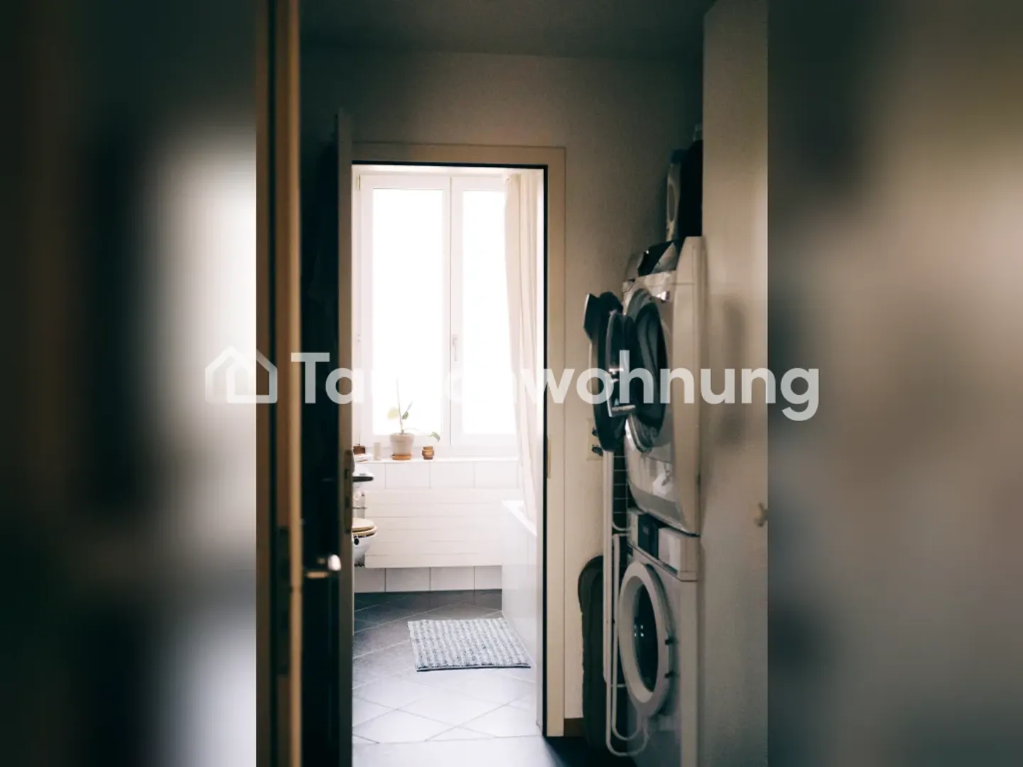 Spacious Apartment in Bern - Photo 3 of 5