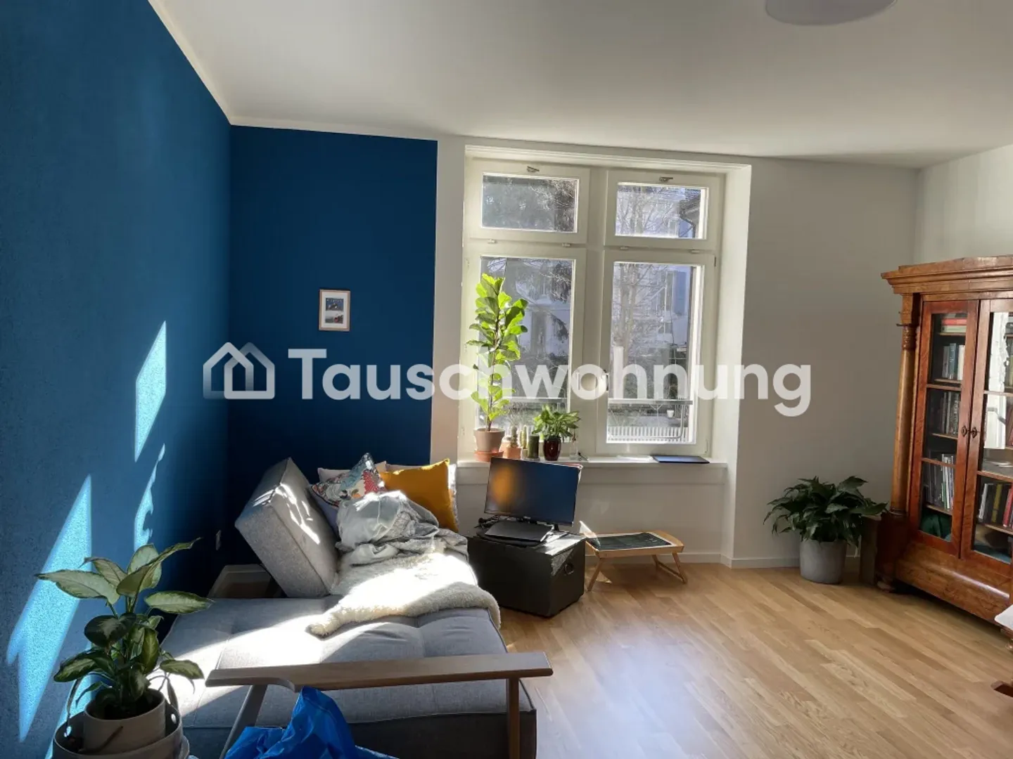 Modern apartment in Zurich District 2 for exchange - Photo 2 of 7