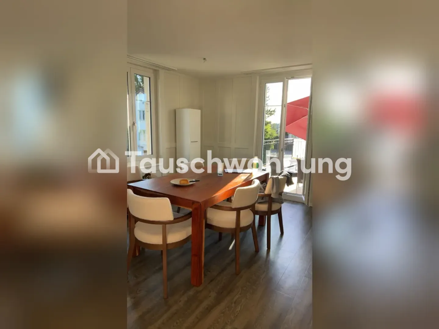 Appartamento 4.5 stanze su 2 piani con pista da bowling privata - Foto 1 di 10