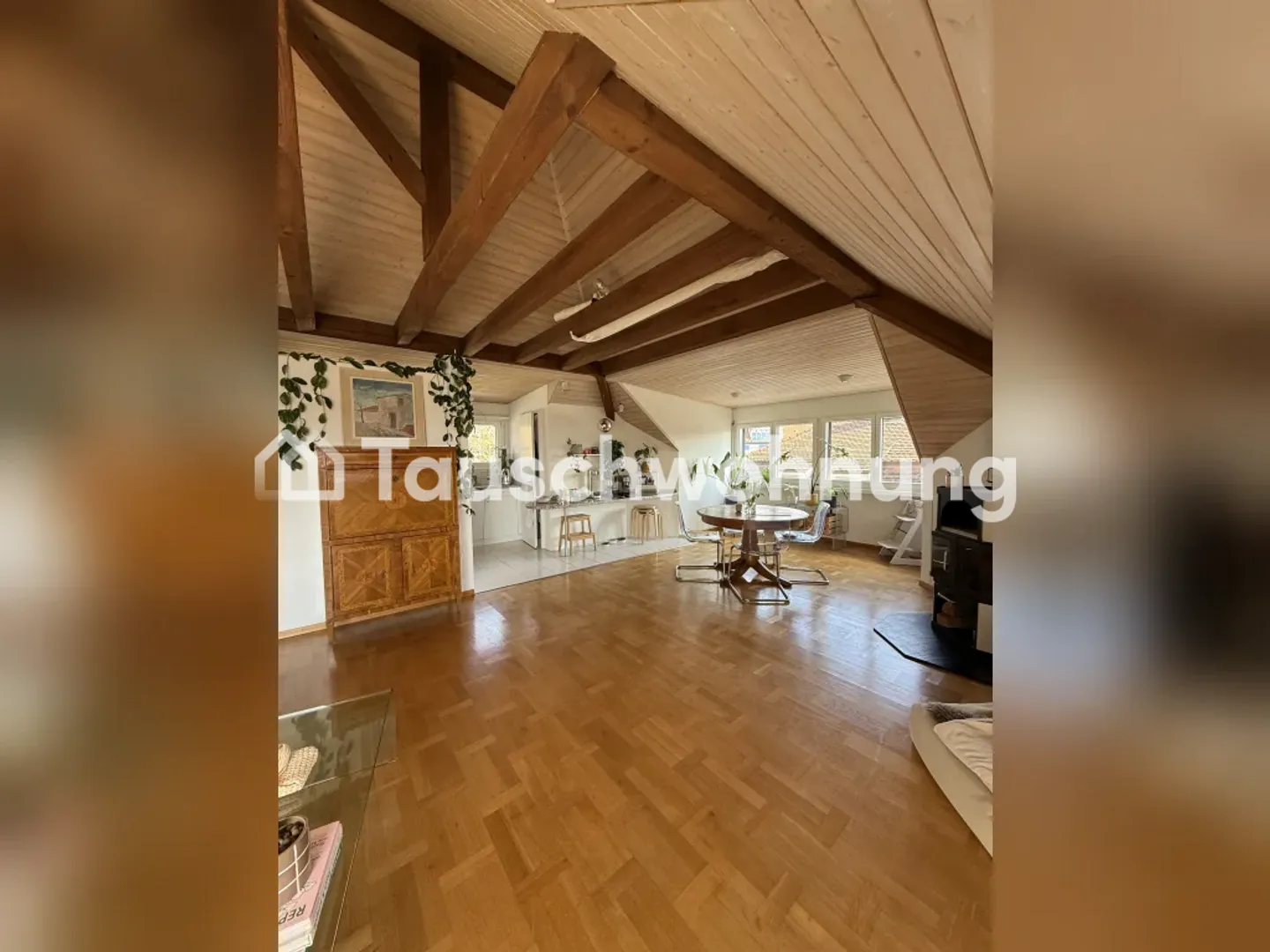 Appartement sous les toits lumineux de 3,5 pièces à Wipkingen - Photo 3 sur 13
