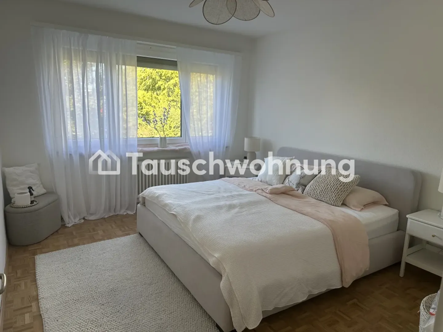 Apartment exchange in Zurich: District 9 for a new home - Photo 2 of 4