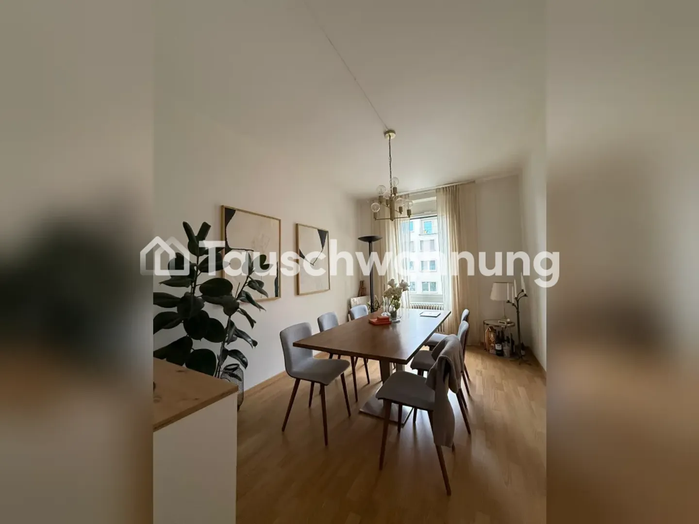 Zürich, District 4: Cozy 3.5-Room Apartment - Photo 3 of 9