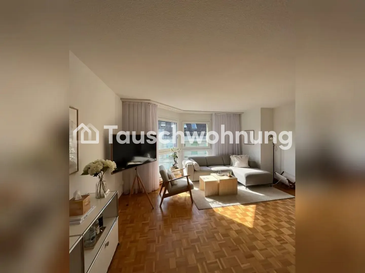 Exchange 3.5 rooms near the barracks area for an apartment with balcony - Photo 1 of 10