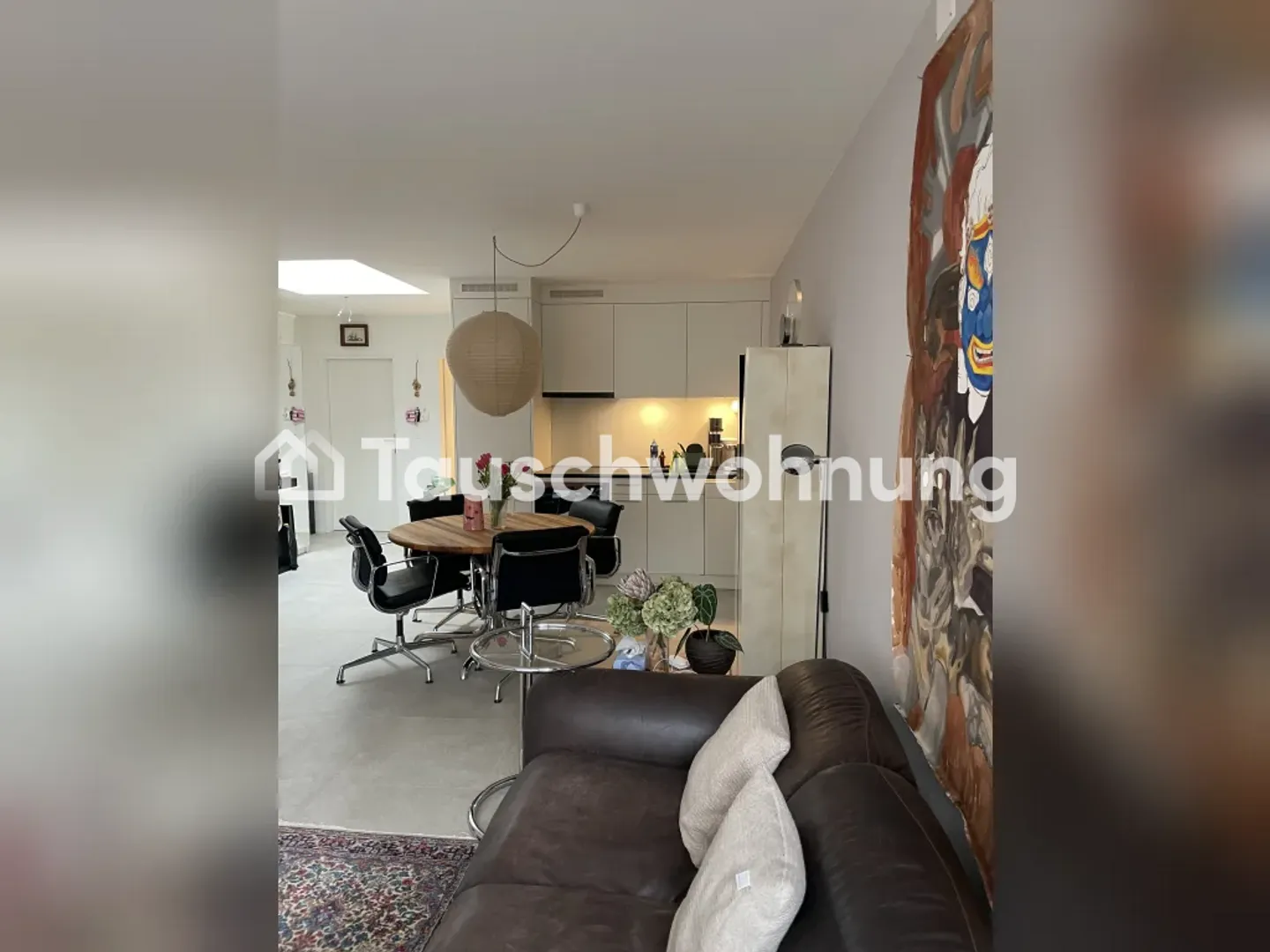 Compact 1.5-room flat in Zurich, District 10 - Photo 1 of 9