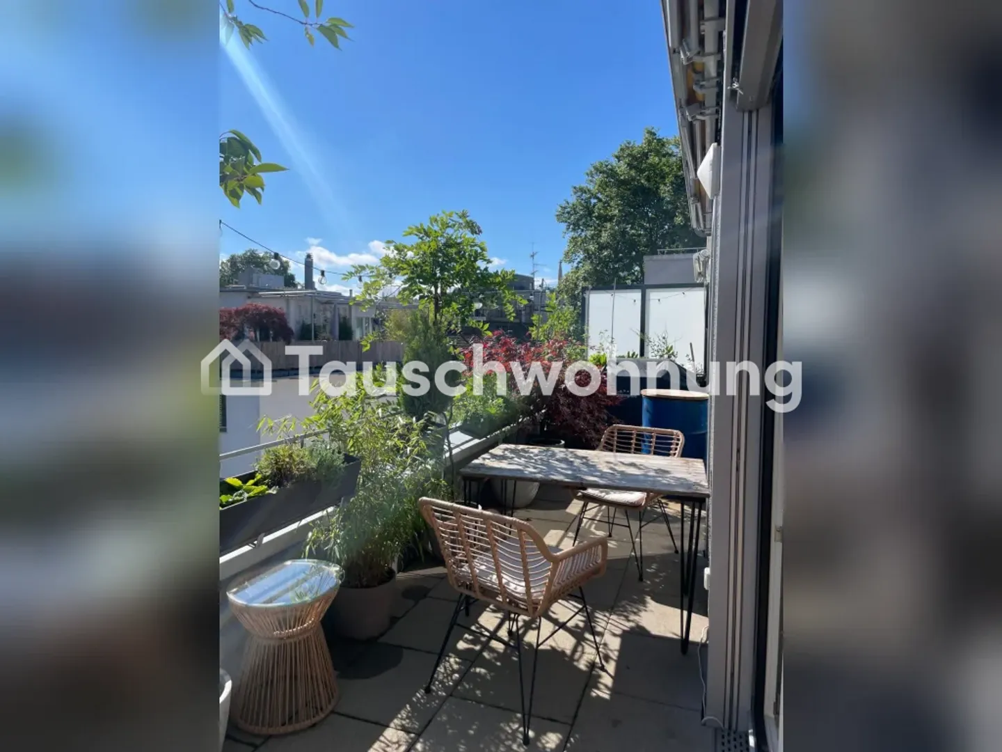 Exchange 1.5-room flat in Zurich, District 8 - Photo 2 of 10