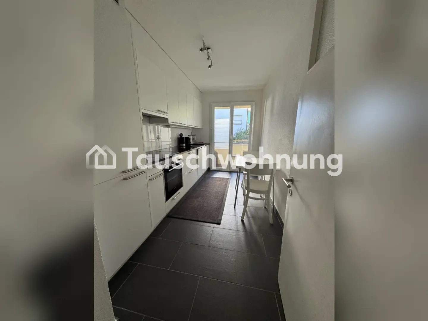 Appartement 2 pièces à Zurich, District 6 à échanger - Photo 5 sur 8