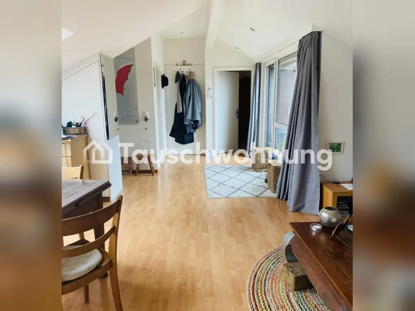 Penthouse with Terrace in District 3 - Photo 9 of 13