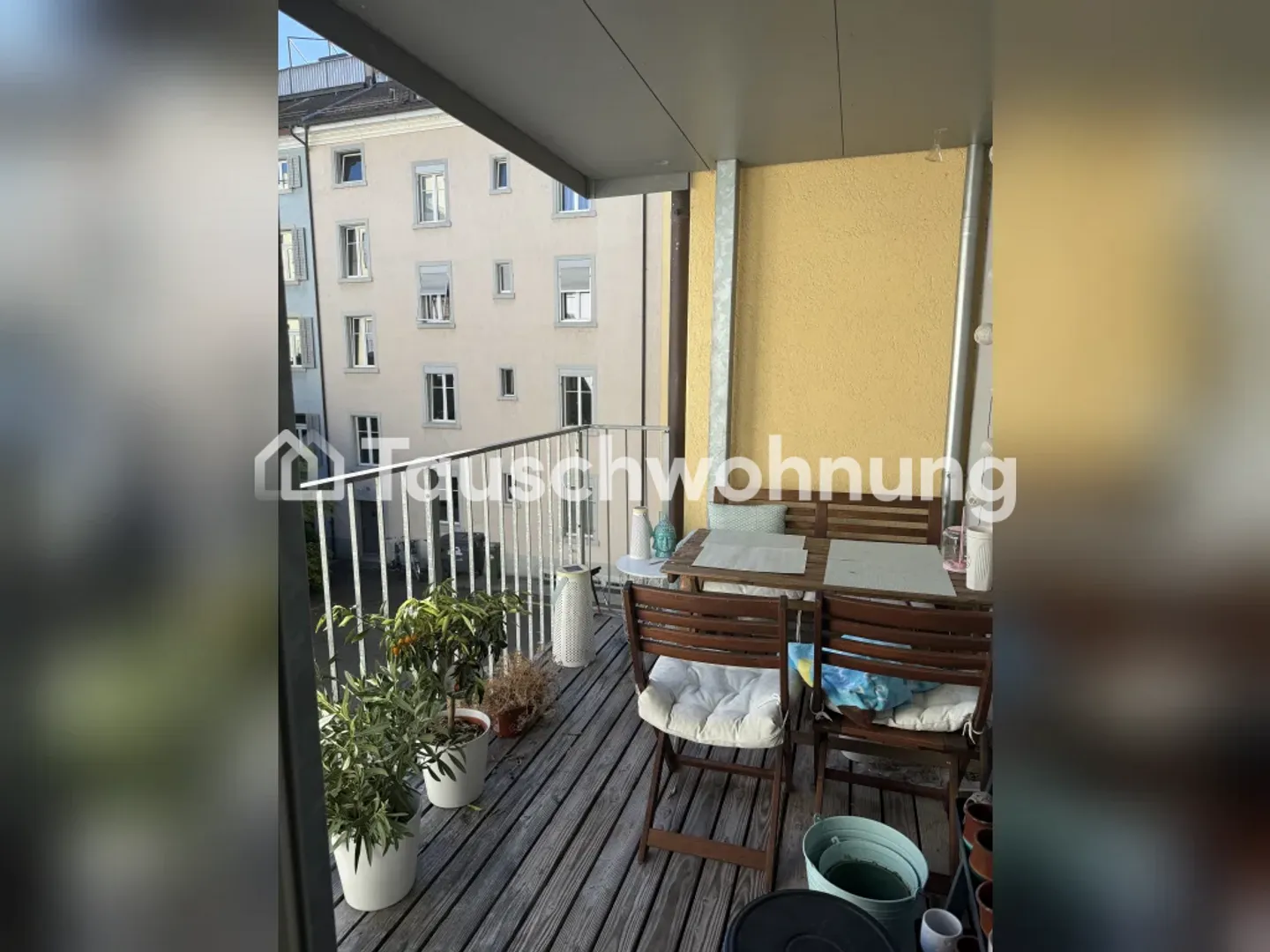 Wohnungstausch: Deine 4-Zimmer-Wohnung für meine in Kreis 8 - Photo 1 of 6