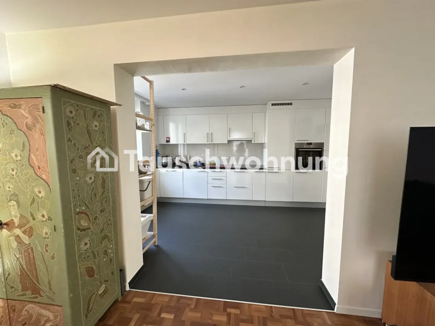 Zurigo, Distretto 4: Accogliente appartamento di 4,5 stanze con balcone - Foto 3 di 13