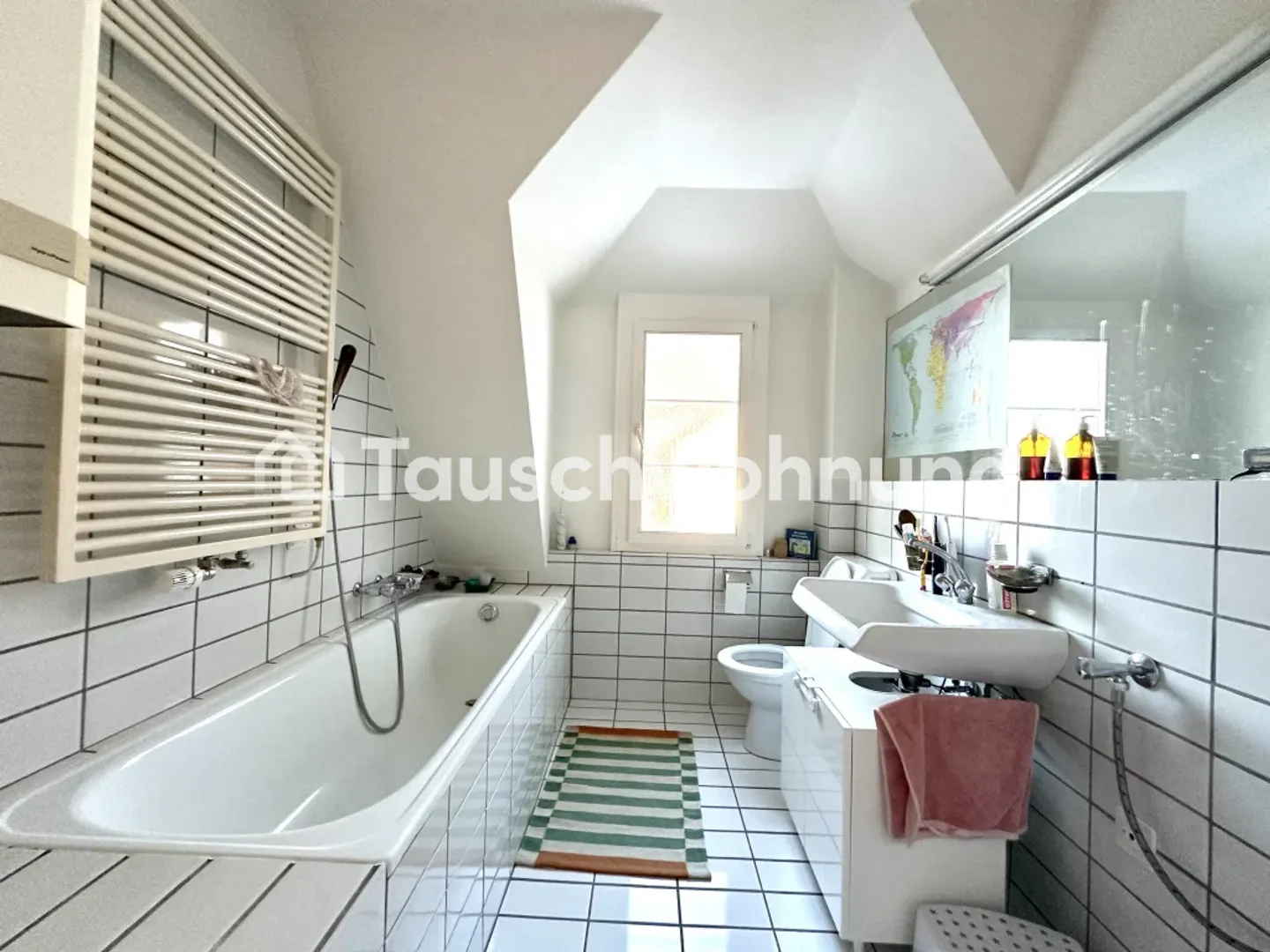 Spacious apartment with studio - Photo 5 of 8