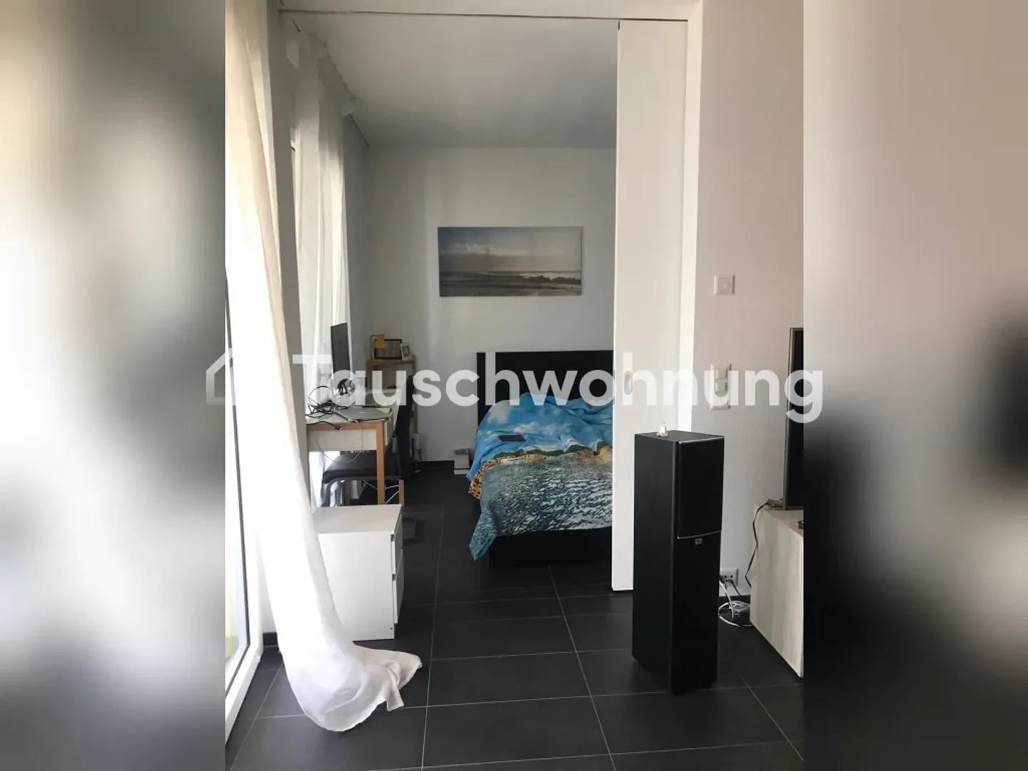 Zürich-Circle 9: Cozy 2.5-Room Apartment - Photo 4 of 11