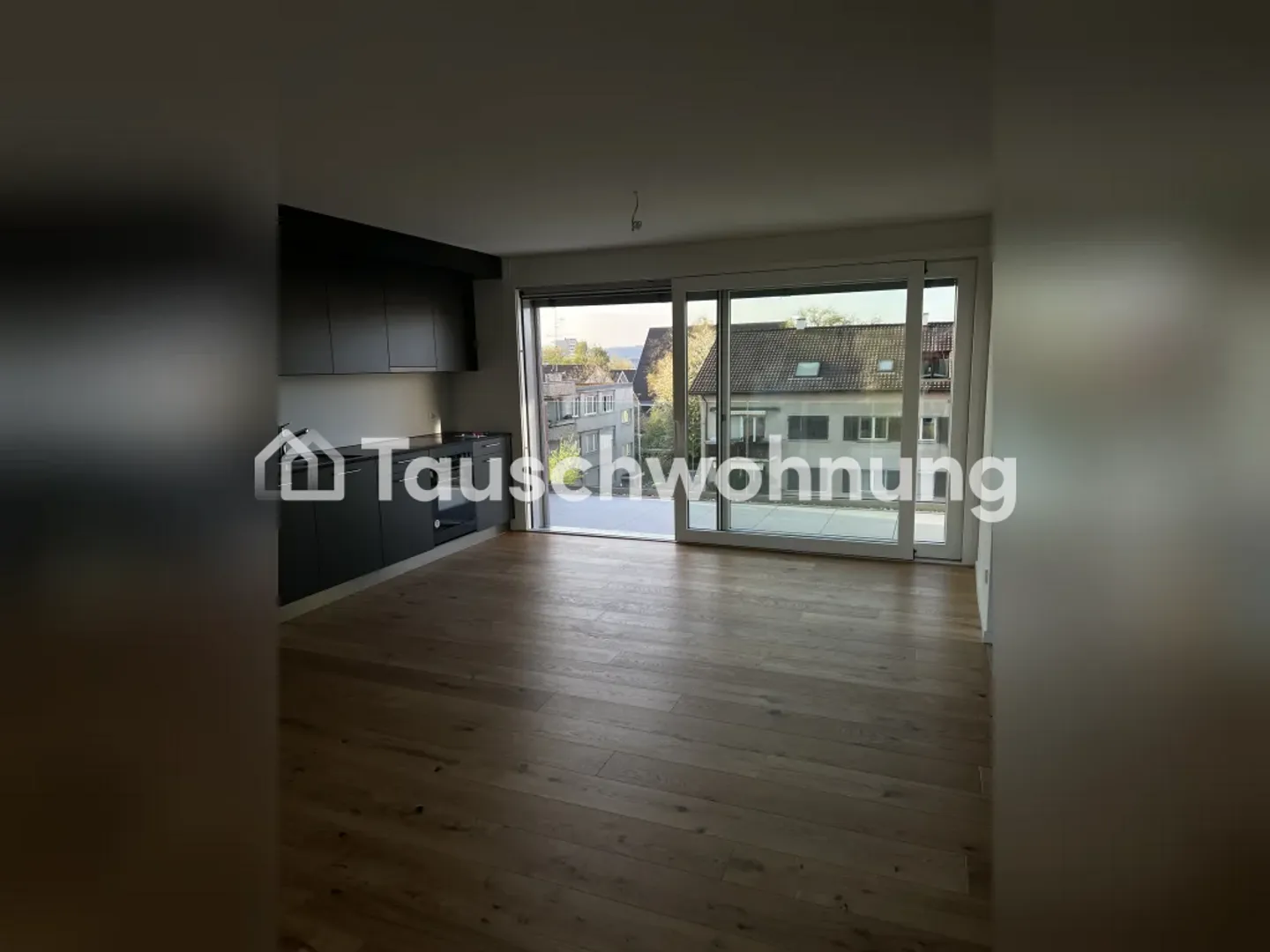 Belle et lumineuse appartement en attique - Photo 3 sur 7