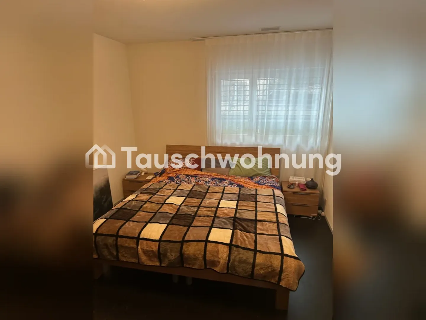 City Oasis with 3 Rooms for Exchange for Something Larger - Photo 6 of 6