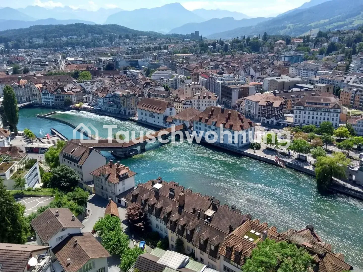 Moderno e ristrutturato appartamento da sogno di 4,5 locali direttamente sul lago di Lucerna - Foto 2 di 10