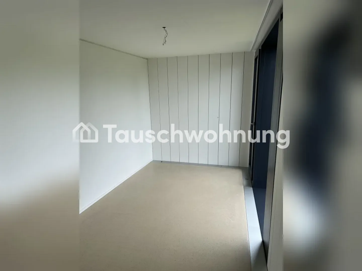 Tausche 4.5 Zimmer gegen günstigere Wohnung - Photo 2 of 9