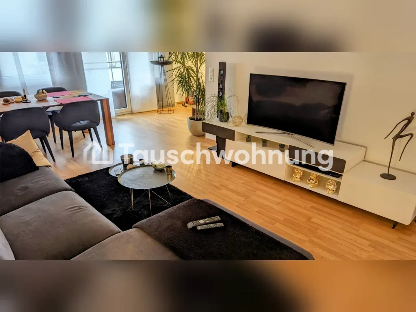 Modern 72 m² Loft Apartment in Zurich, District 4 - Photo 1 of 9