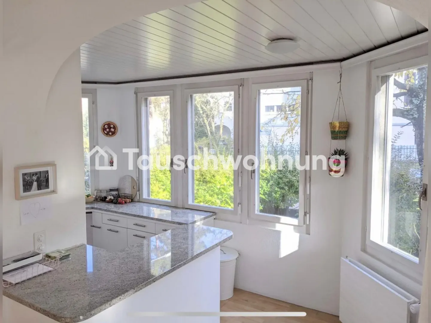 Belle appartement 3.5 avec jardin contre 2.5 avec terrasse sur le toit? - Photo 2 sur 5