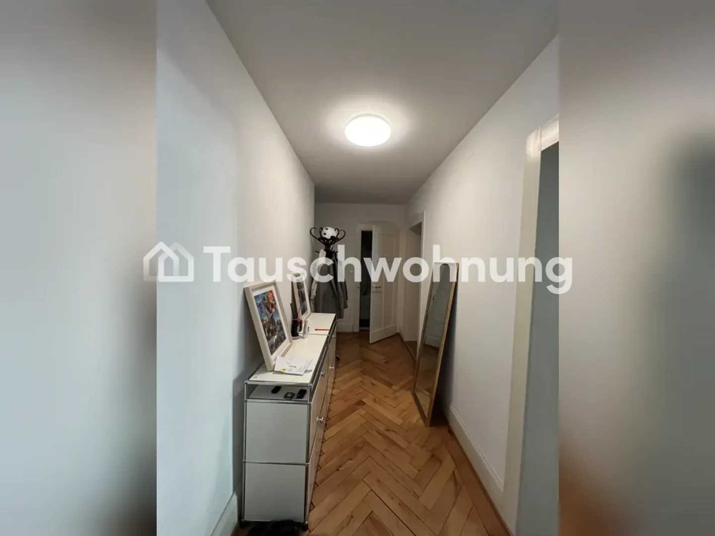 beautiful old-style apartment in district 3 - Photo 2 of 6