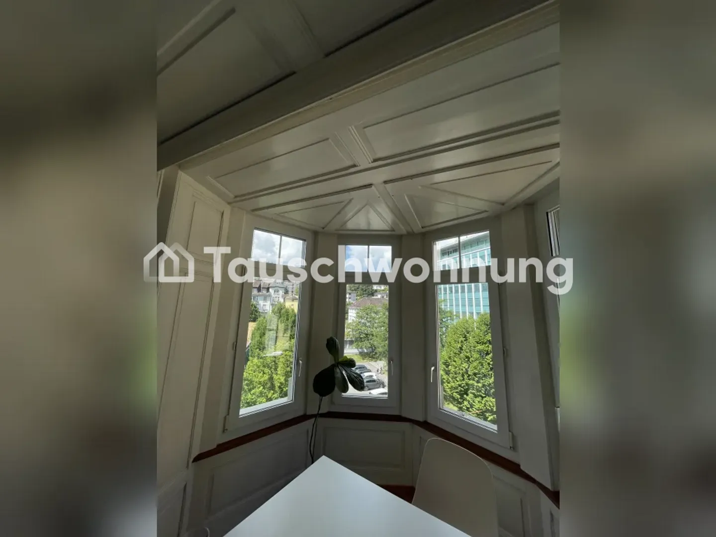 Appartamento di 4 locali in edificio d'epoca con vista sul Pilatus - Foto 2 di 11