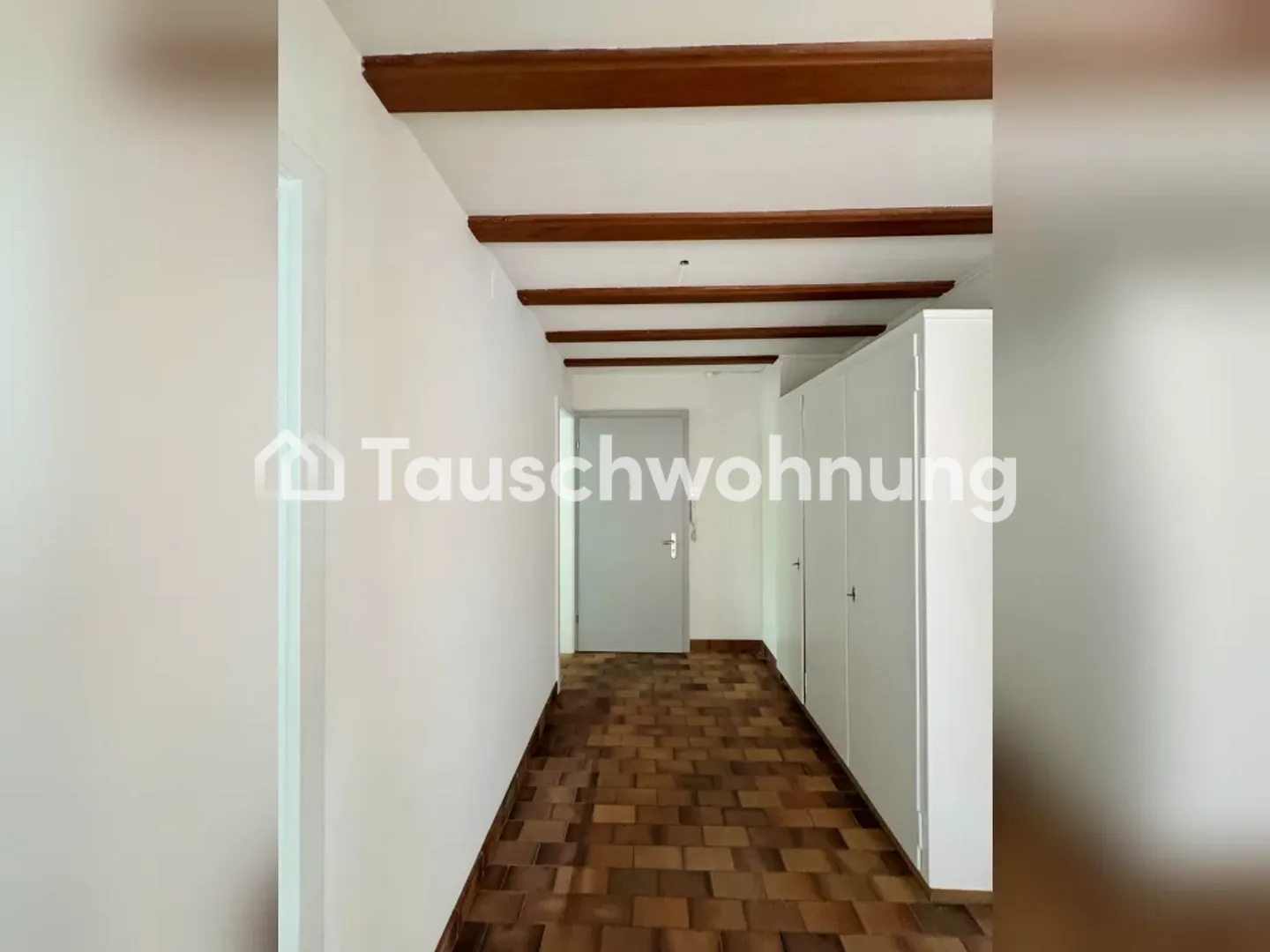 Cozy Apartment in Zurich, District 8 - Photo 2 of 5