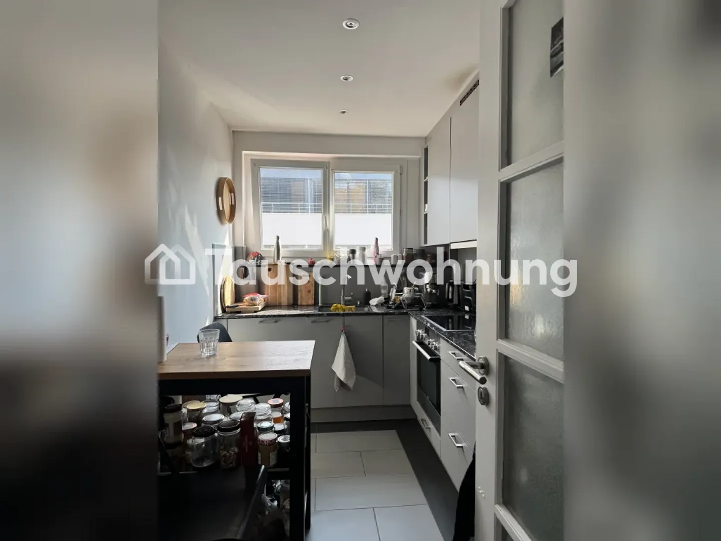 3.5-room apartment in Zurich, District 3 - Photo 4 of 10