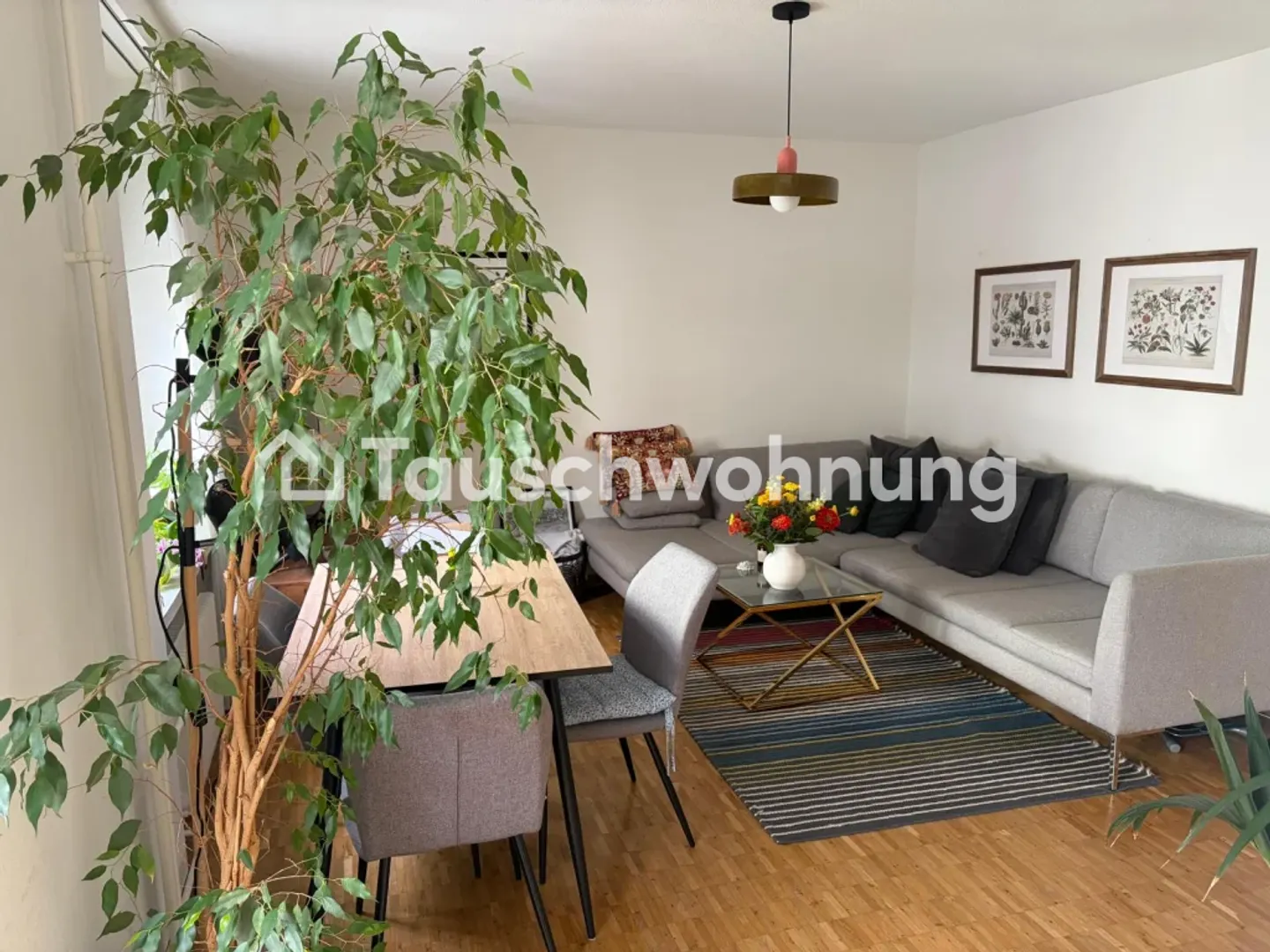 Tausche 2.5-Zimmer-Wohnung in Zürich, Kreis 4 - Photo 2 of 6