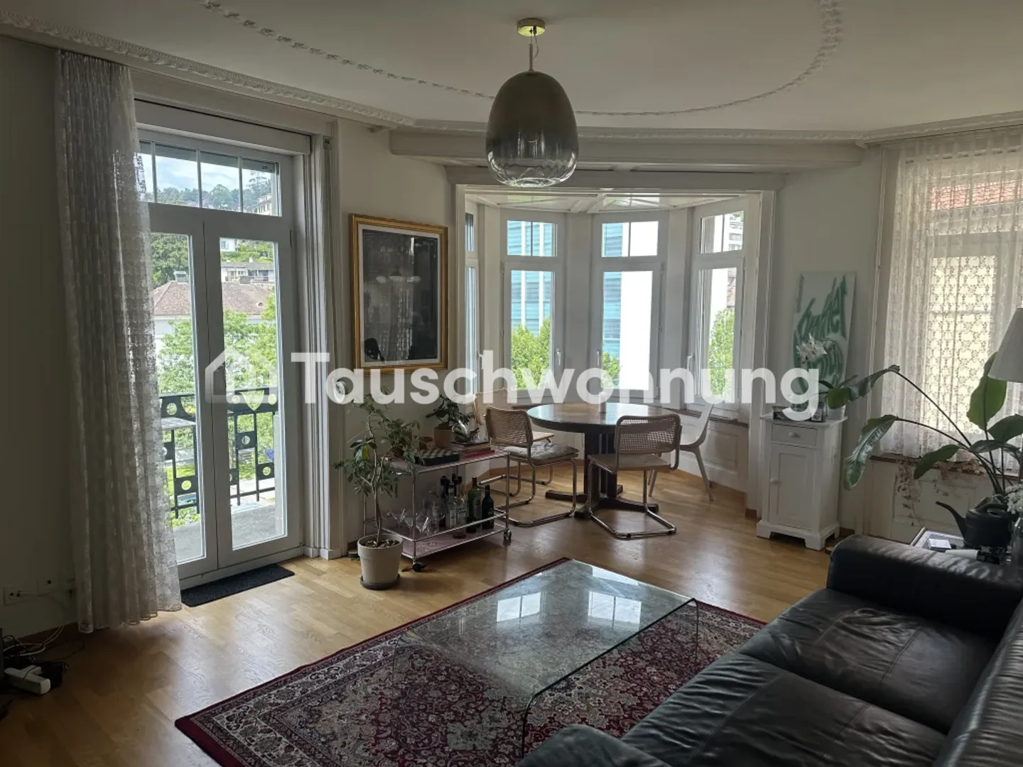 Appartamento di 4 locali in edificio d'epoca con vista sul Pilatus - Foto 1 di 11