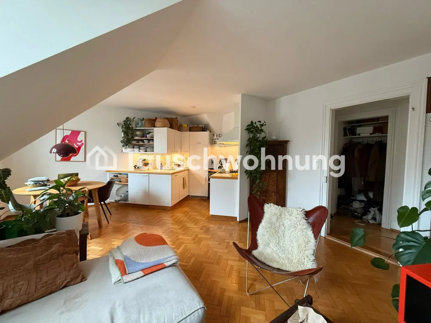 Zurich, District 8: 3.5-room apartment, 65 m² - Photo 1 of 13