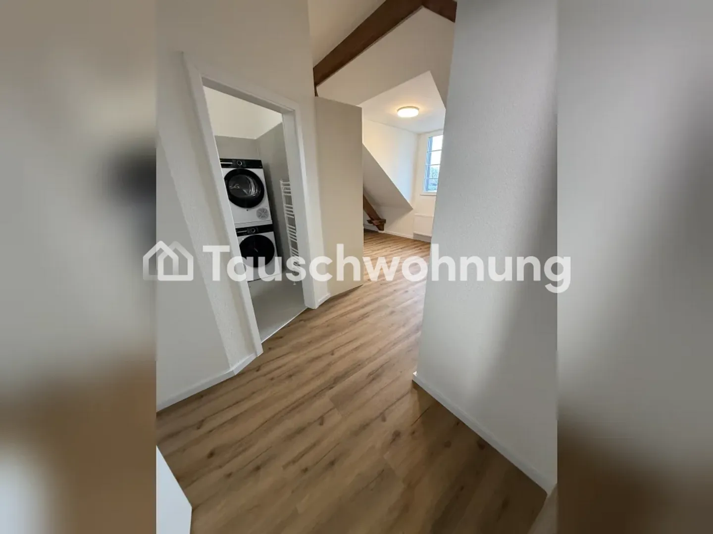 Charming Apartment in Zurich, District 4 - Photo 5 of 6