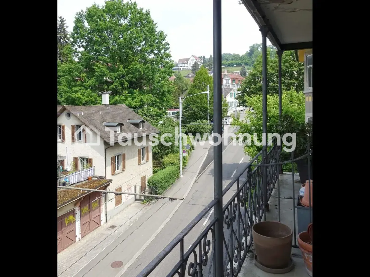 Luminoso appartamento di 3 locali con due balconi nel quartiere 7 - Foto 6 di 6