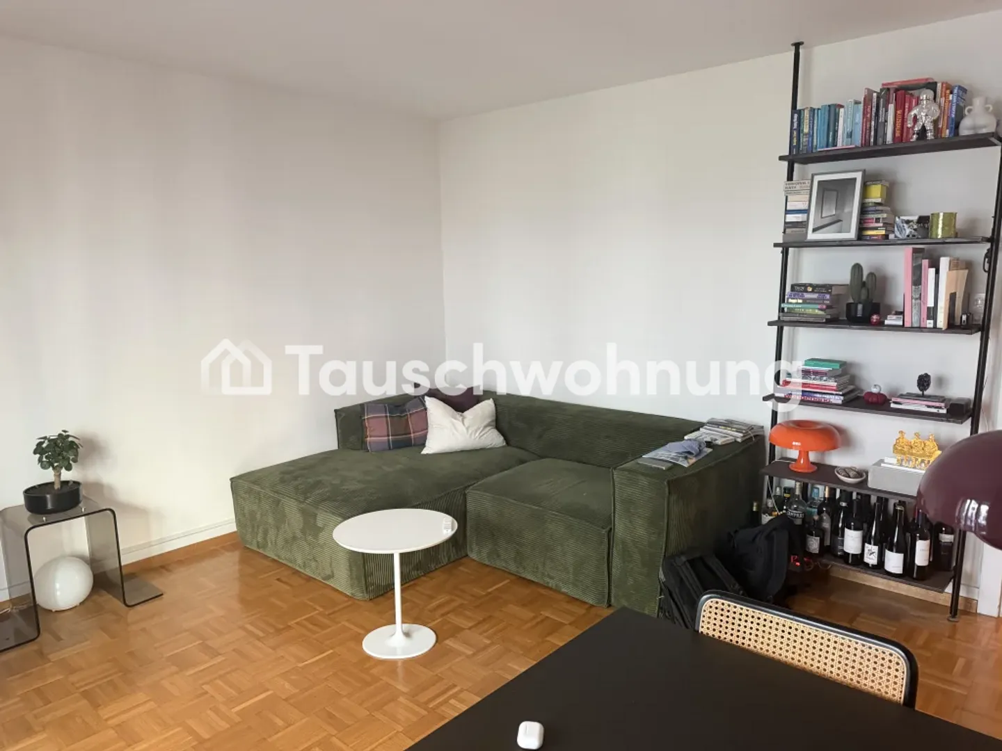 2 Room Apartment with Balcony near Werd Tram Stop - Photo 3 of 6