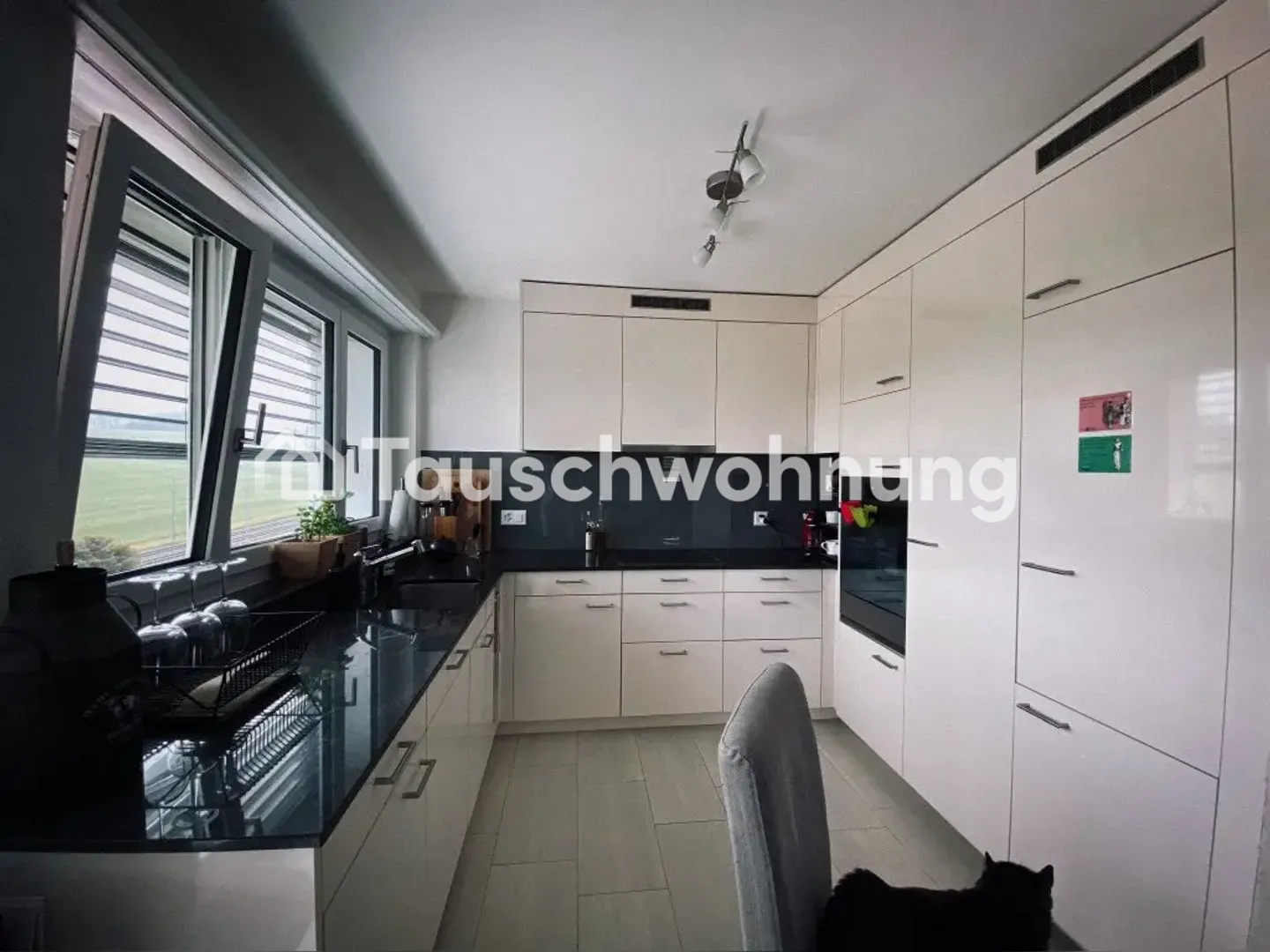 Moderne 3.5-Zimmerwohnung in Zollikerberg - Photo 2 of 6