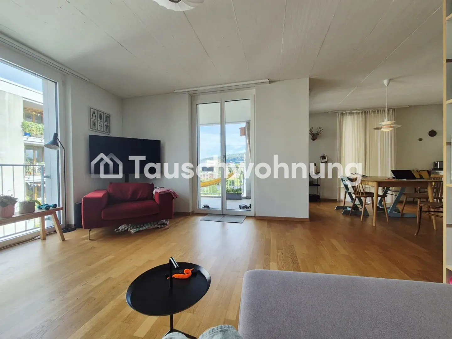 3,5-Zimmer-Wohnung in Örlikon, 83 m² - suche min 4.5 Zimmer - Foto 2 von 11