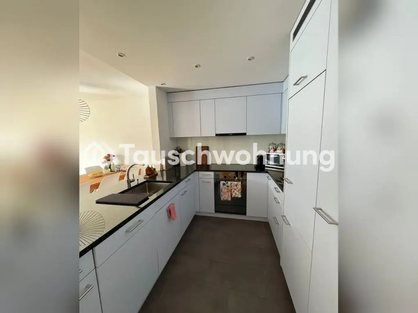 Exchange 3.5 rooms near the barracks area for an apartment with balcony - Photo 7 of 10