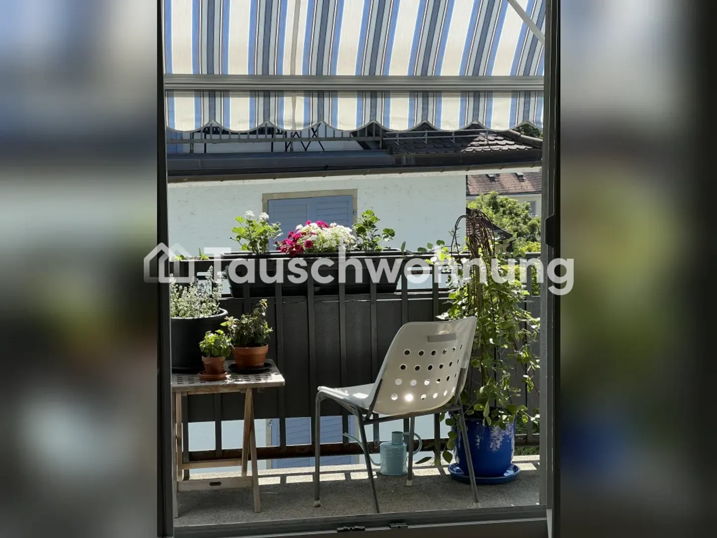 Bright & Affordable 2.5 Old Building Apartment in Alt-Wiedikon - Photo 13 of 13