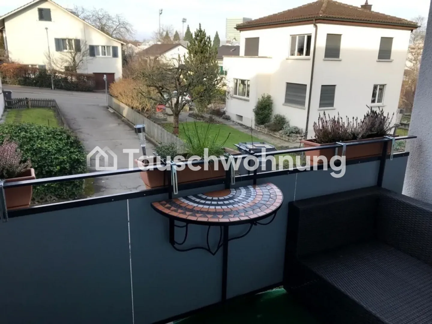 Bright, very quiet 2-room apartment in Zurich, District 11 for exchange - Photo 7 of 7