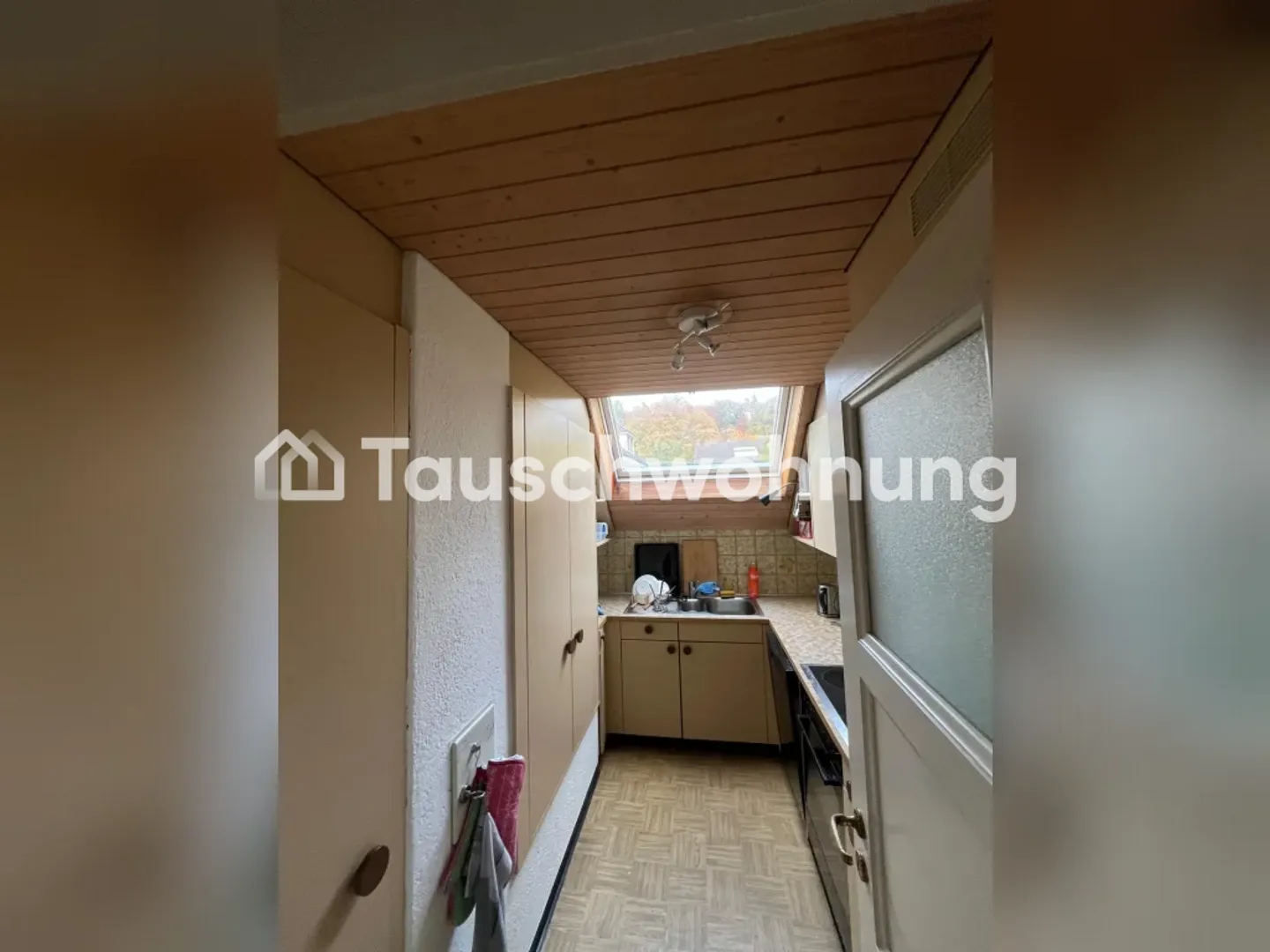 Belle appartement de 2,5 pièces acceptant les animaux de compagnie dans le district 7 - Photo 4 sur 13