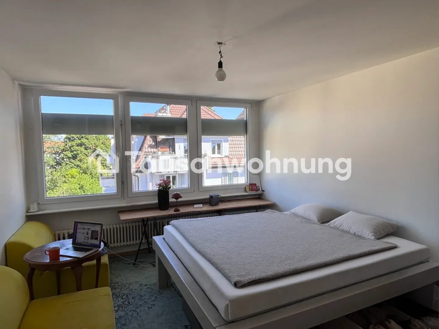 Exchange 1-room flat in Zurich, District 6 - Photo 1 of 4
