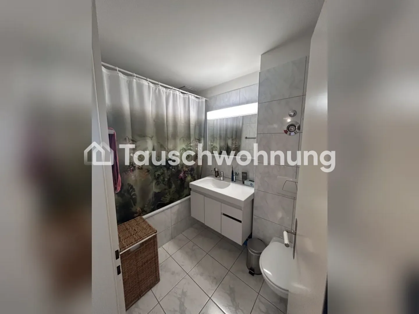Ideal for singles or couples in Zurich, District 4 - Photo 8 of 10