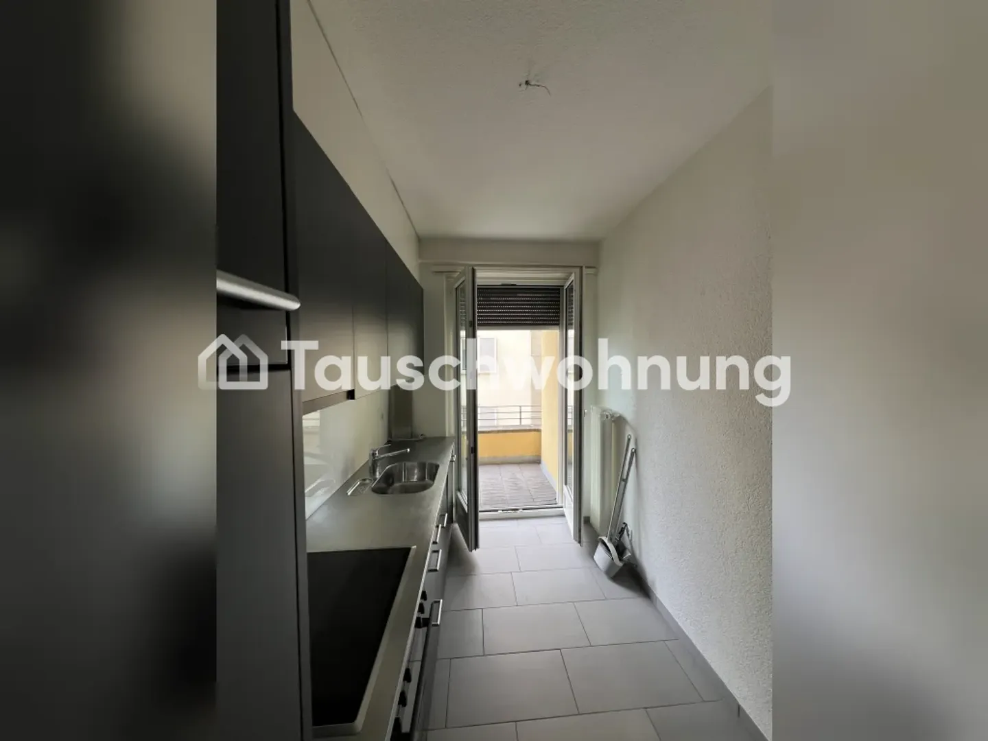 Appartement de 65 m² à Zurich, Quartier 8 - Photo 8 sur 9