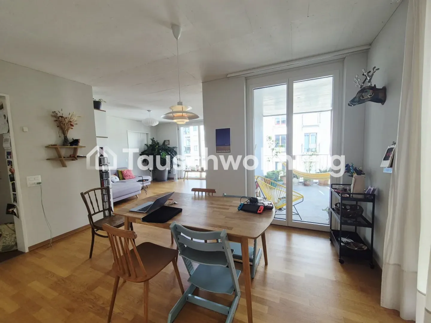 3,5-Zimmer-Wohnung in Örlikon, 83 m² - suche min 4.5 Zimmer - Foto 1 von 11
