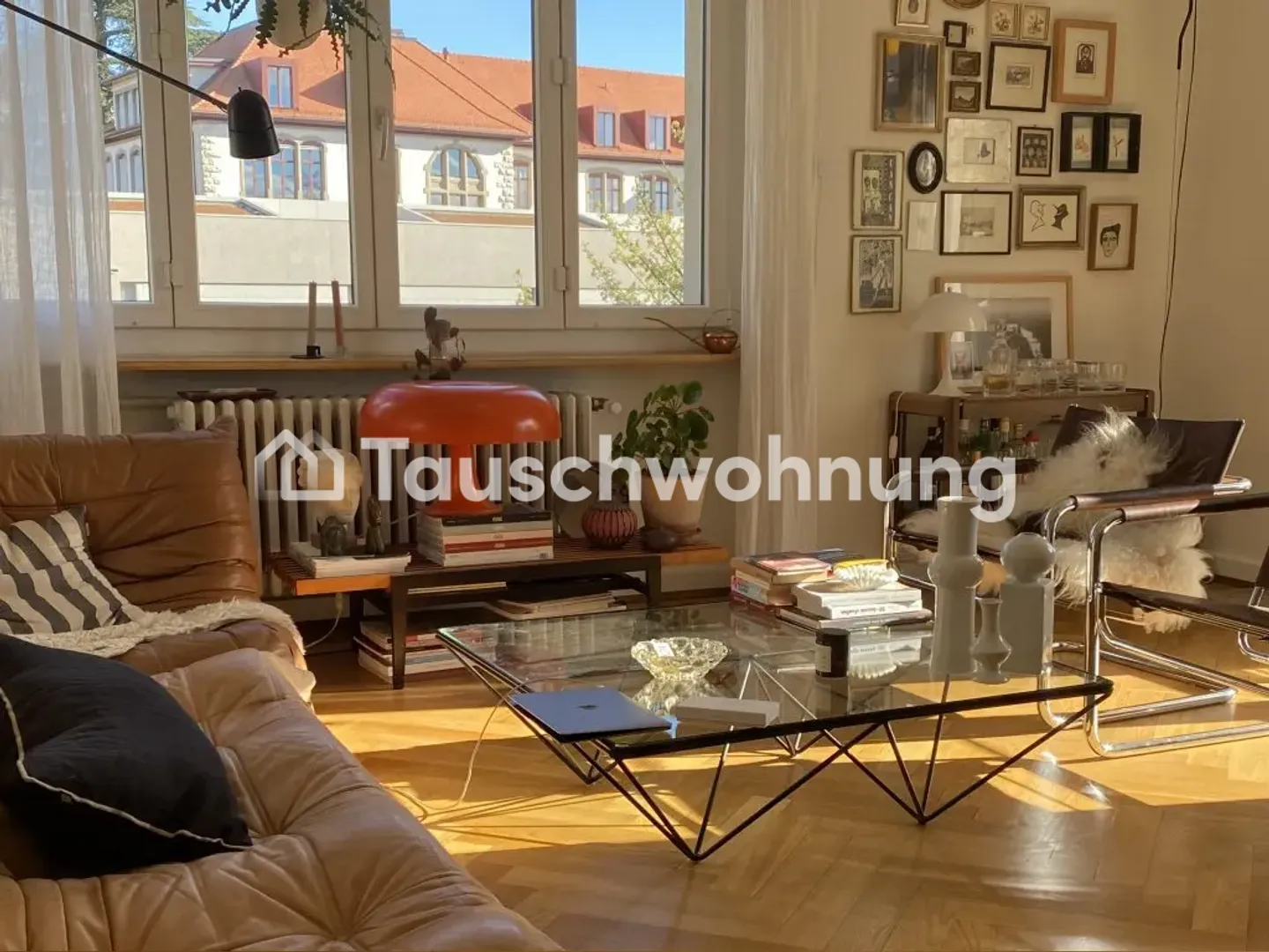 Charming, sunny old apartment on a cul-de-sac - Photo 1 of 9