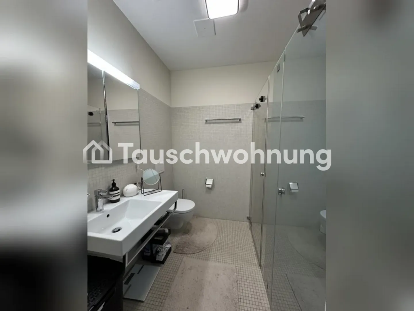 Beautiful central 2.5 room apartment in an ideal location by the lake! - Photo 3 of 8