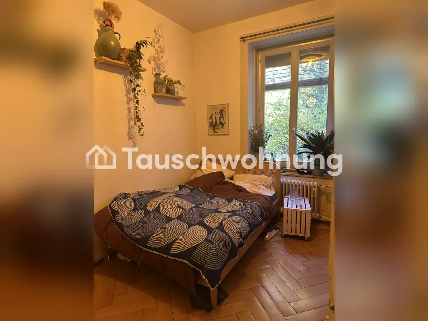 Scambia un bel appartamento di 2,5 stanze in un edificio d'epoca con giardino - Foto 8 di 10