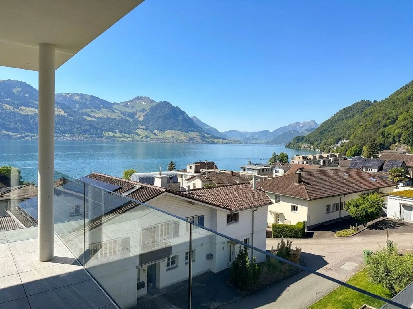 Maisonette de 5,5 pièces avec vue imprenable sur le lac, Gersau - Photo 3 sur 13