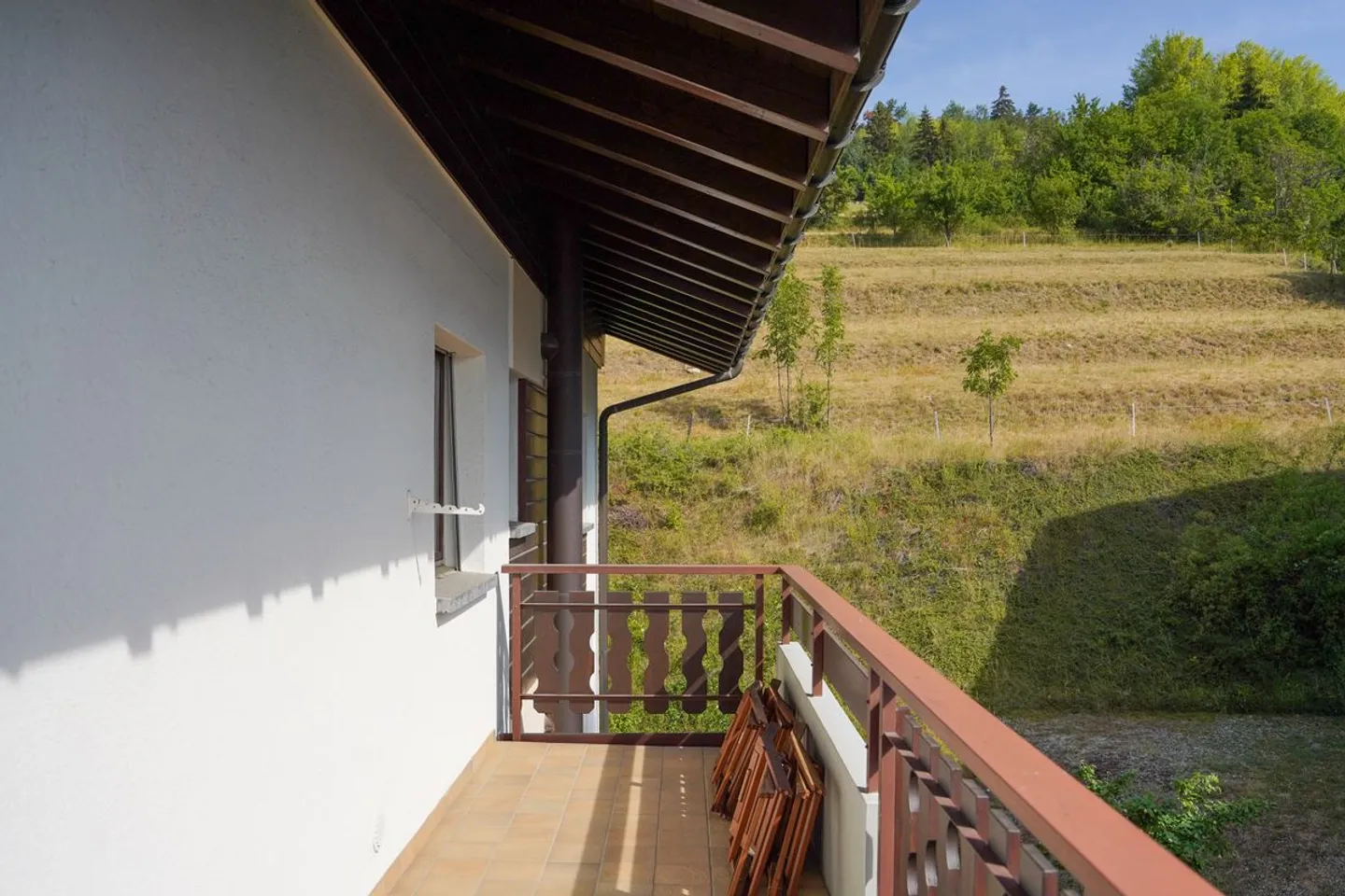 Charmante 3,5-Zimmer-Wohnung mit atemberaubendem Blick auf die Alpen in Chermignon d'en Haut - Foto 7 von 13