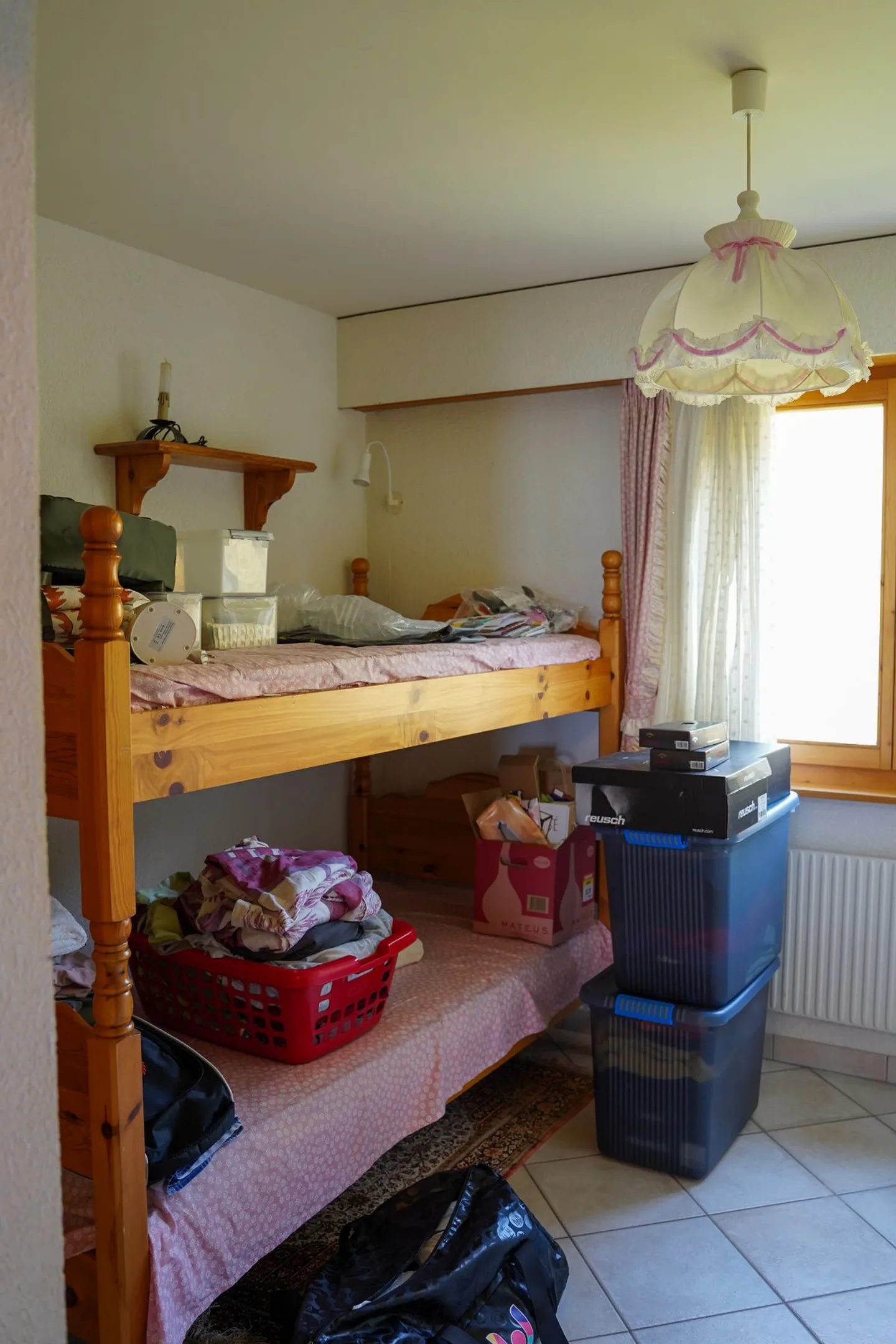 Charmante 3,5-Zimmer-Wohnung mit atemberaubendem Blick auf die Alpen in Chermignon d'en Haut - Foto 12 von 13